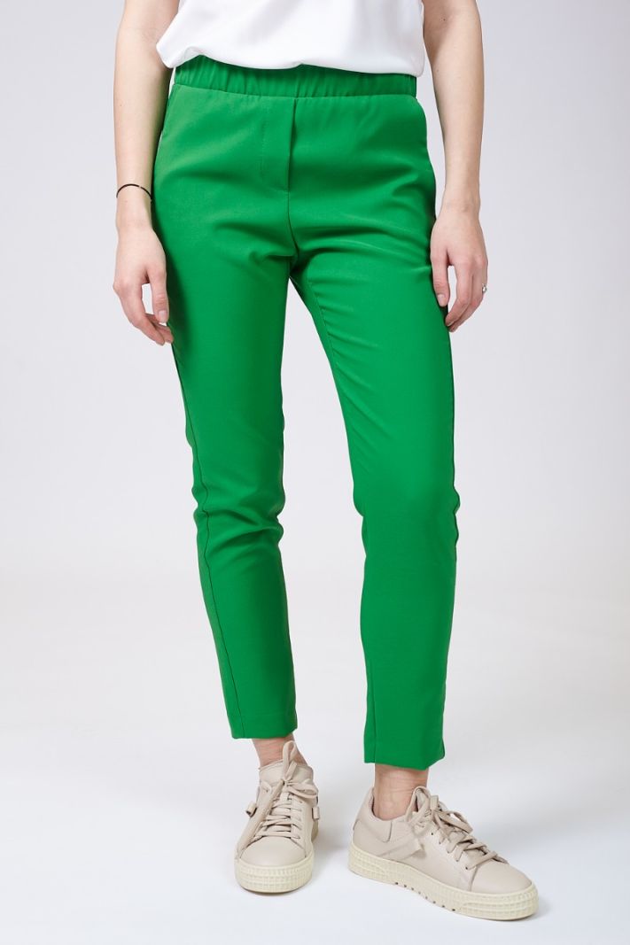 Kelnės su guma, žalios spalvos
