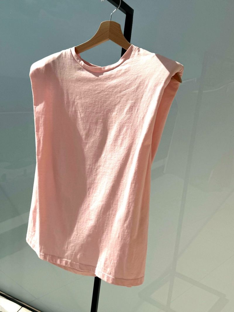 Oversized marškinėliai su petukais Baby Pink