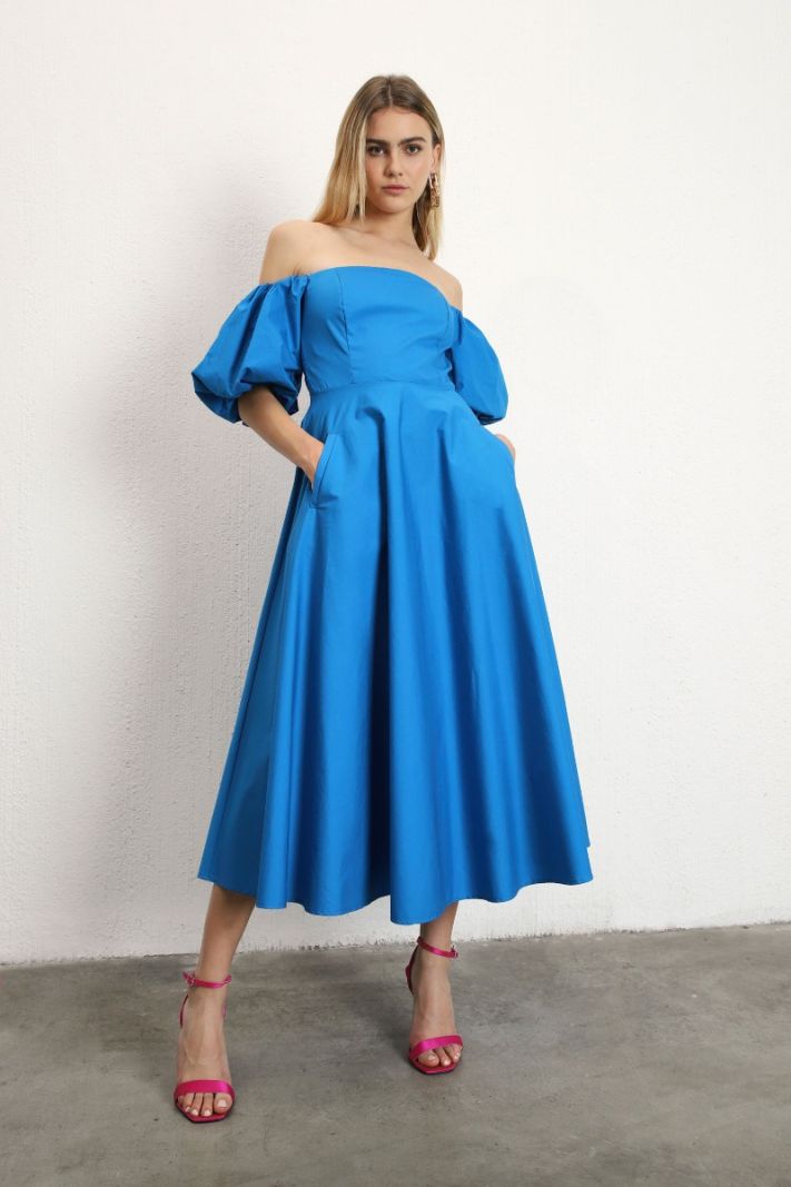 Midi suknelė pūstomis rankovėmis mėlynos spalvos