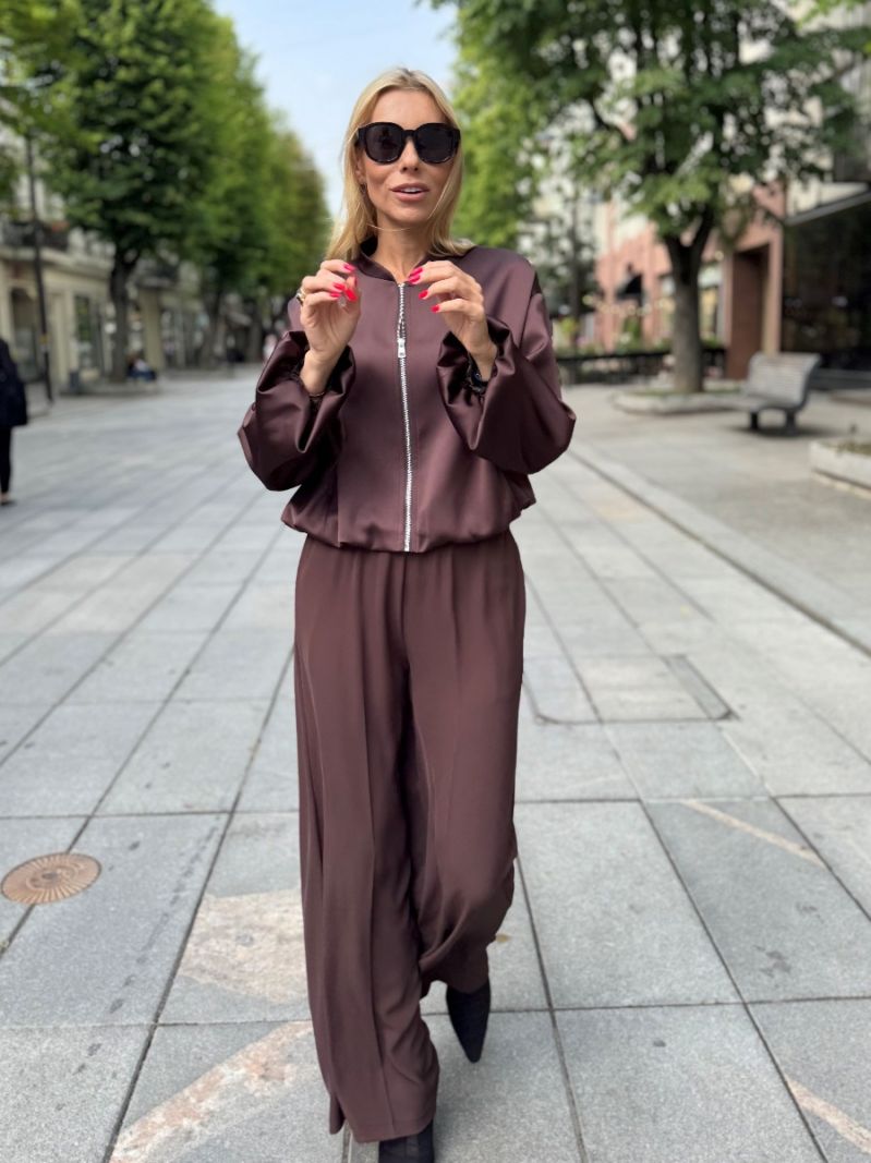 Plačios kelnės Brown